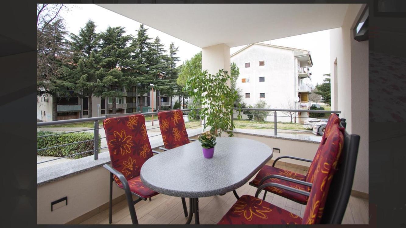 Adria Apartments ポレッチ エクステリア 写真